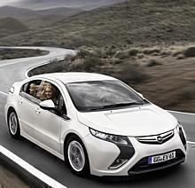 Der Opel Ampera wird das erste voll alltagstaugliche elektrisch angetriebene Auto in Europa sein. Das Fahrzeug nimmt seinem Besitzer die Sorge, mit leerer Batterie liegenzubleiben.